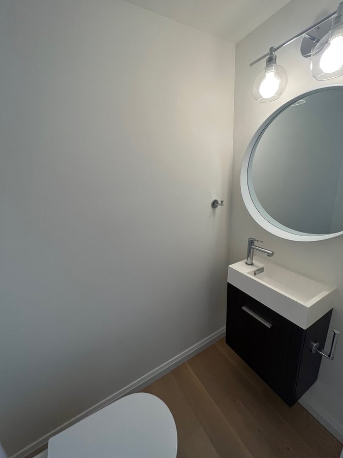 512 Bathurst Street - Photo 10