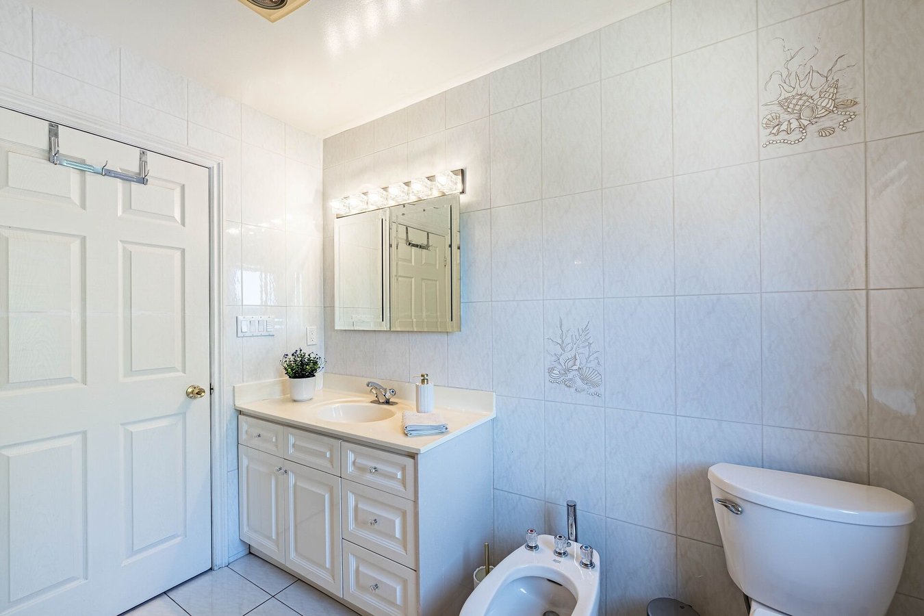 14 Churchill Avenue - Photo 8
