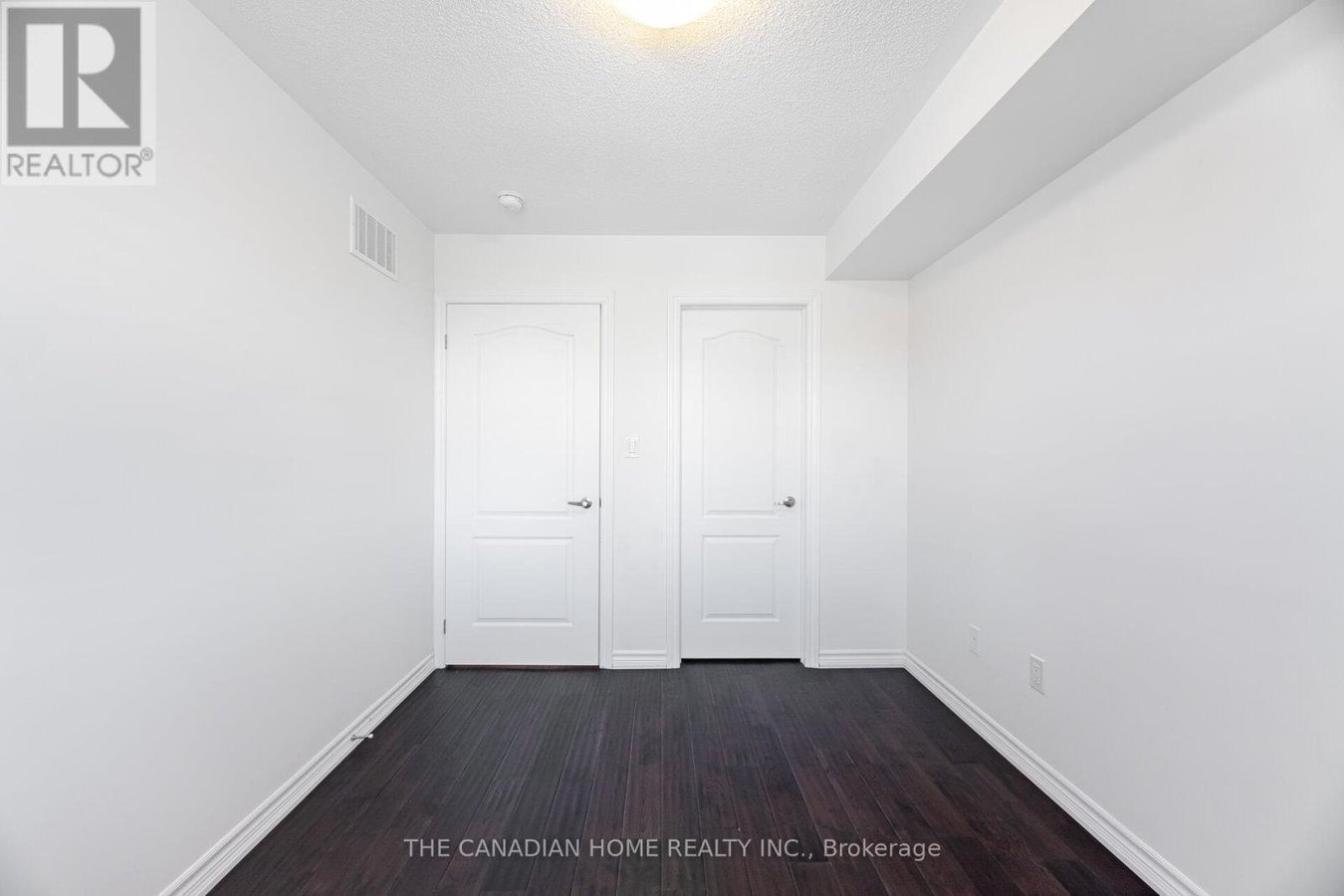 40 - 636 EVANS AVENUE - Photo 23