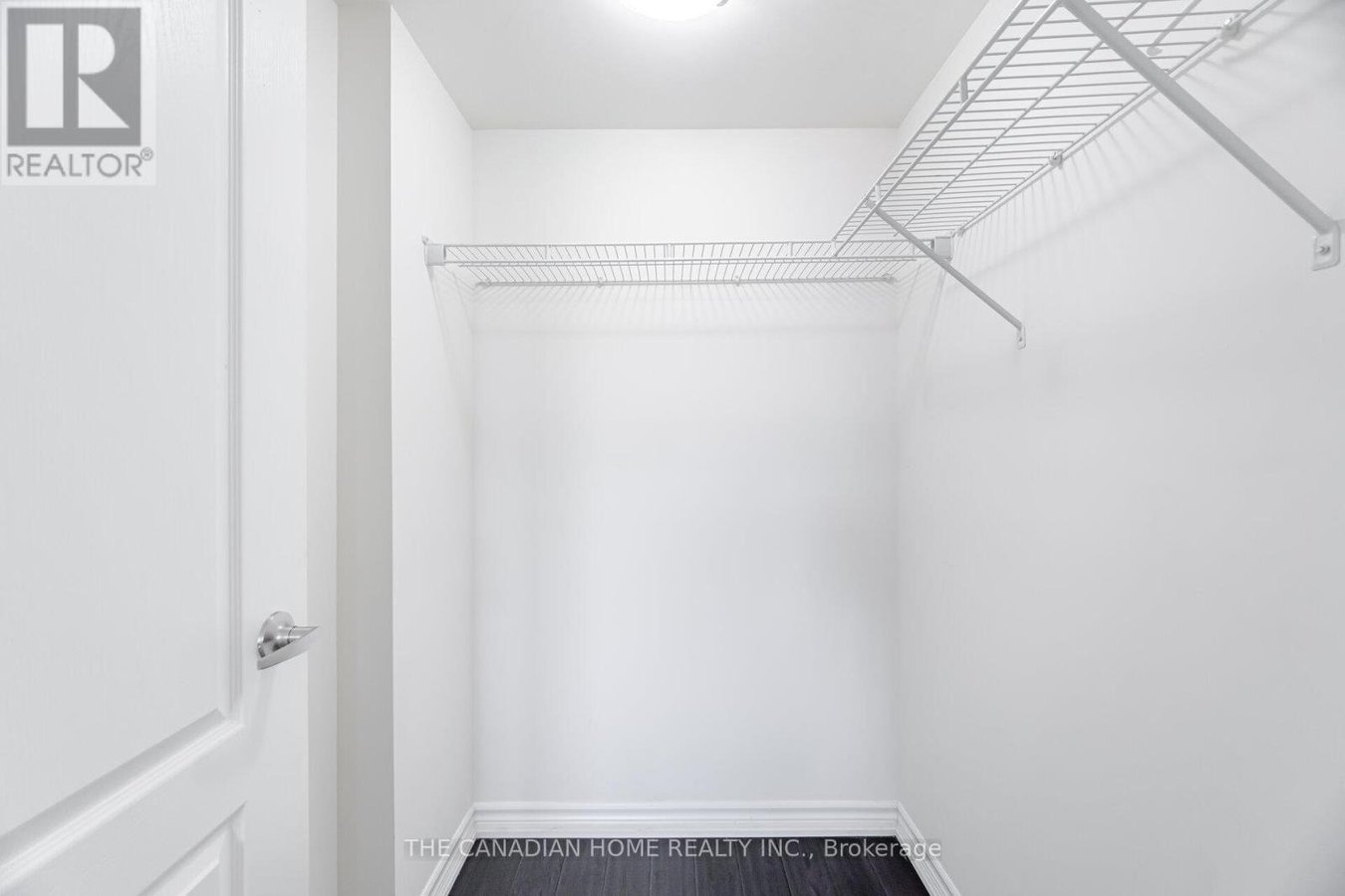 40 - 636 EVANS AVENUE - Photo 24