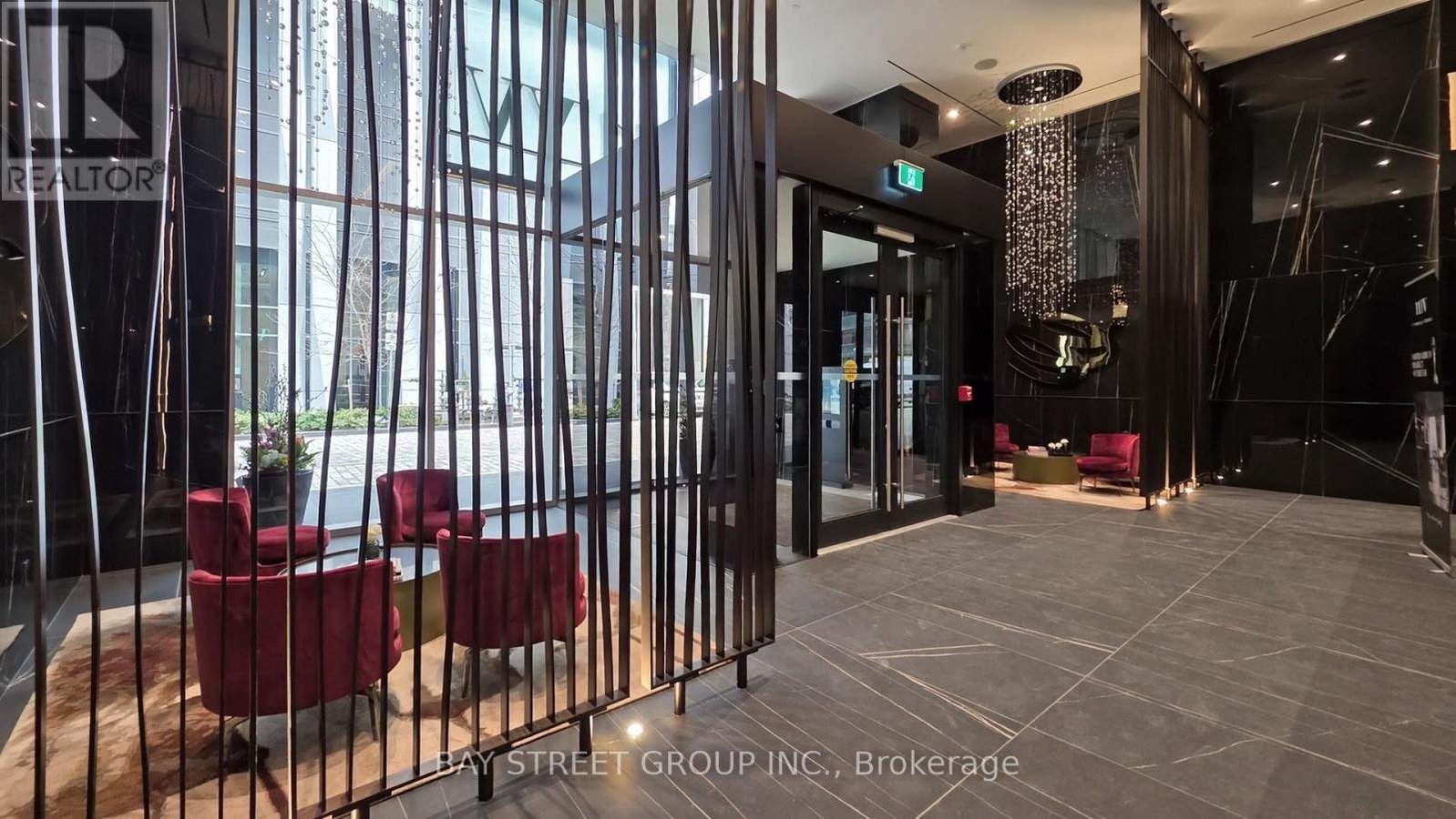 2312 - 11 YORKVILLE AVENUE - Photo 3