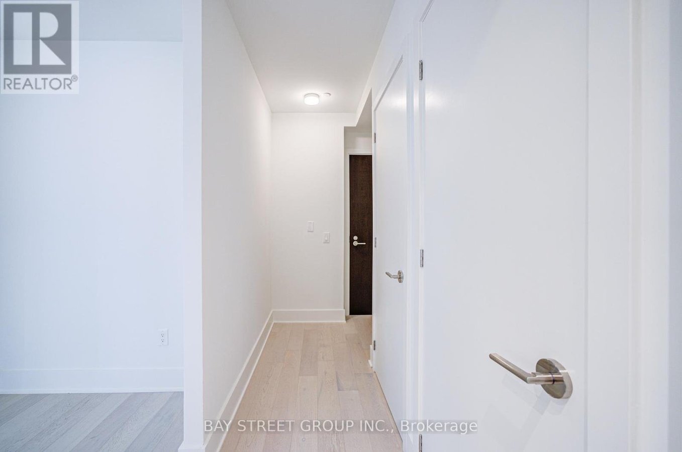 2312 - 11 YORKVILLE AVENUE - Photo 4