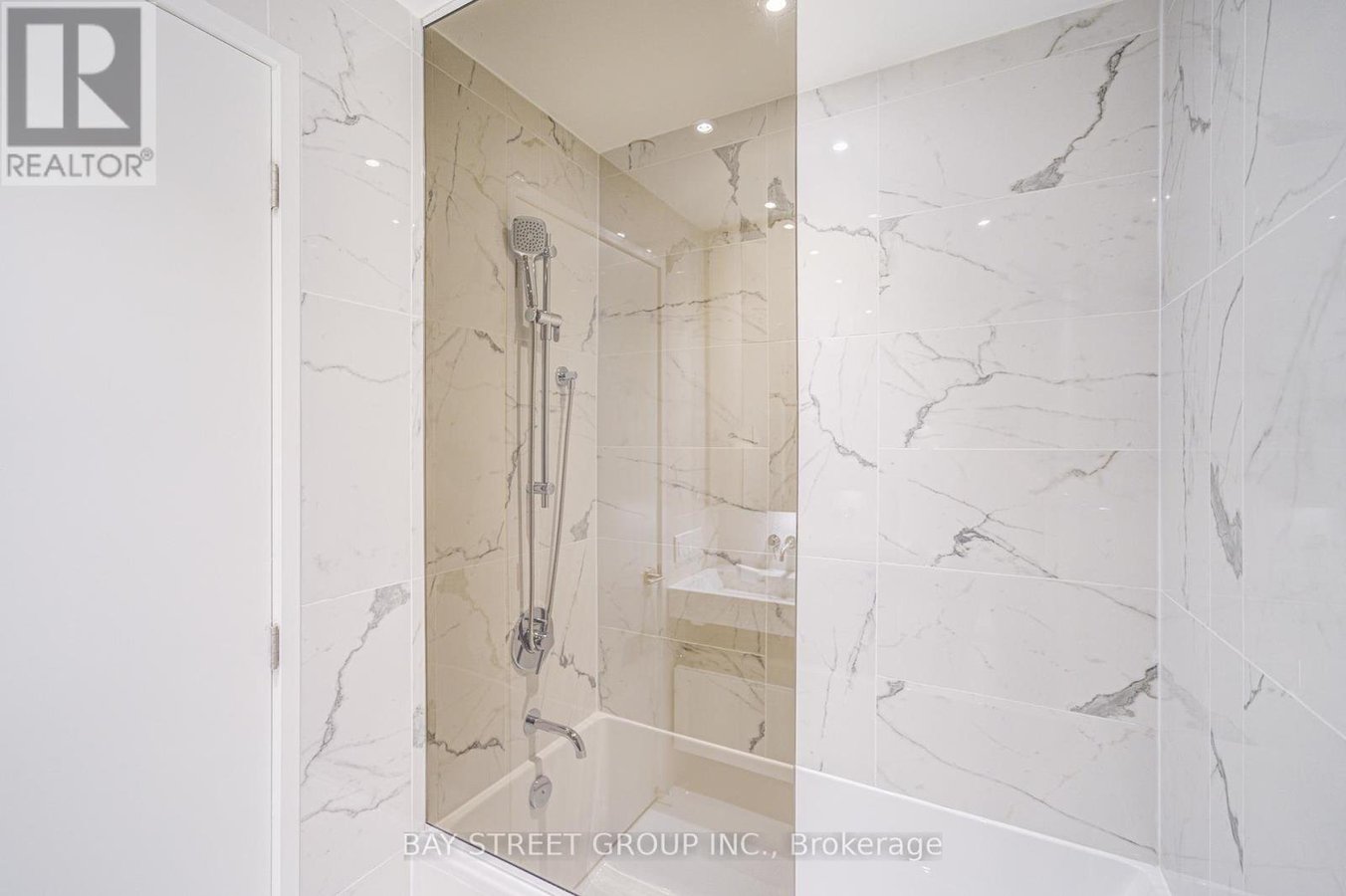2312 - 11 YORKVILLE AVENUE - Photo 7