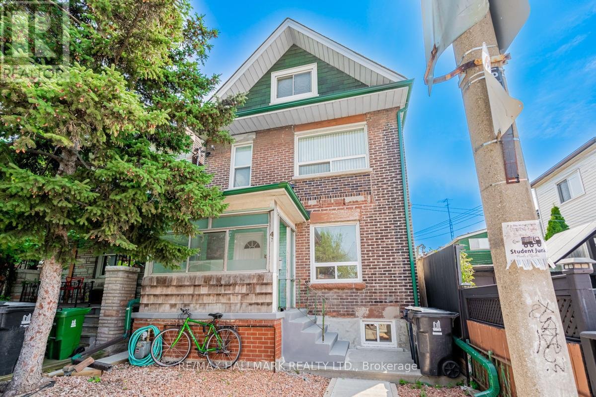 2 - 47 MANCHESTER AVENUE - Photo 1
