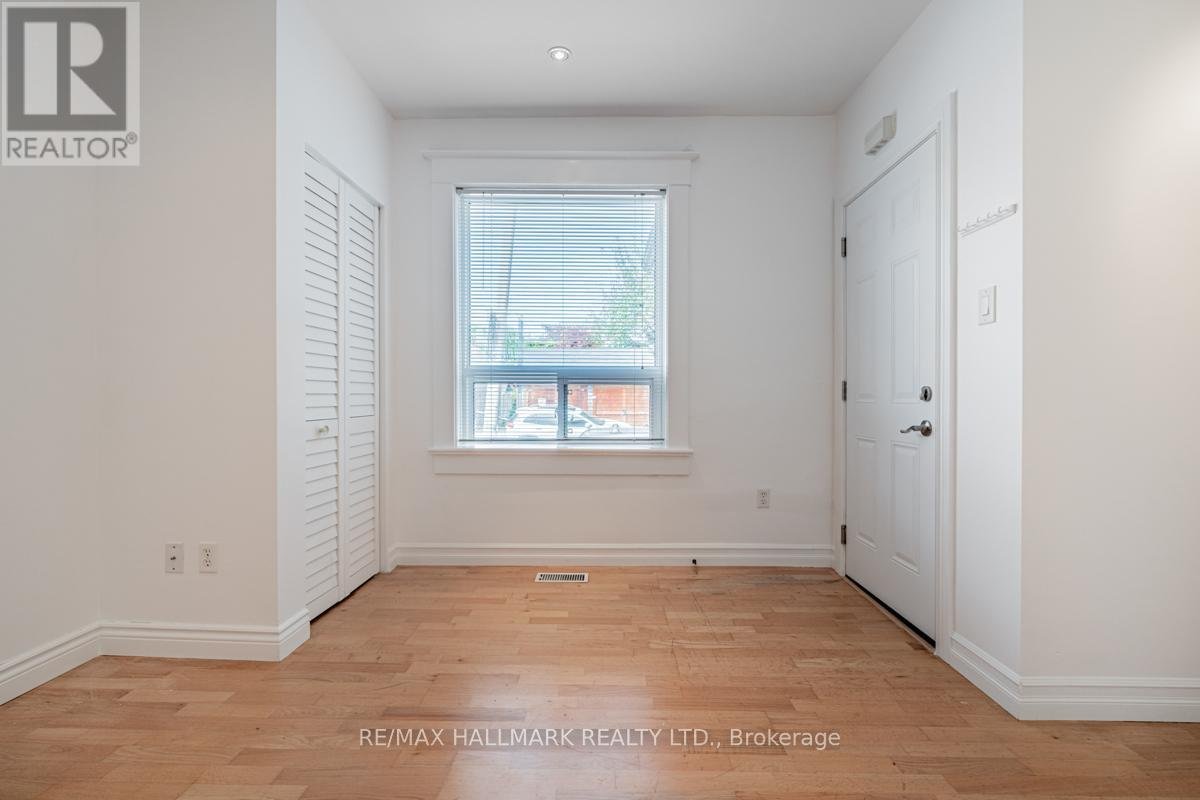 2 - 47 MANCHESTER AVENUE - Photo 3