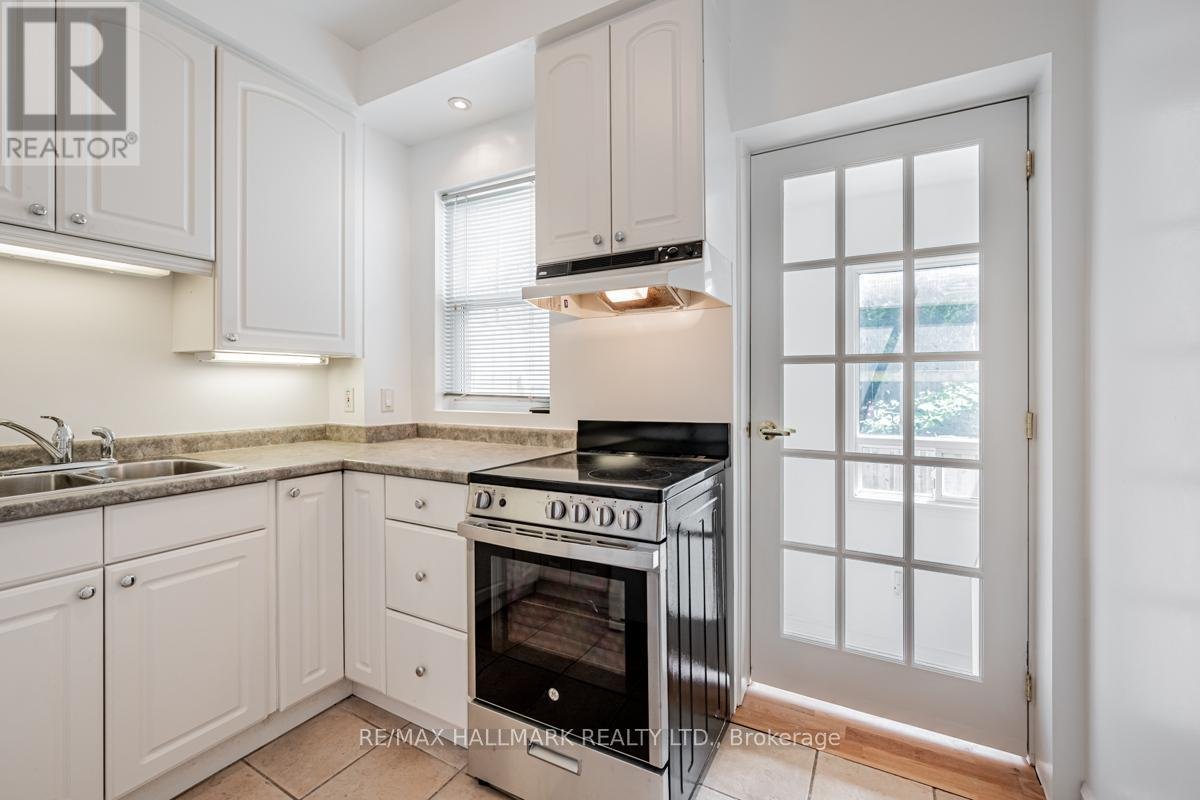 2 - 47 MANCHESTER AVENUE - Photo 8