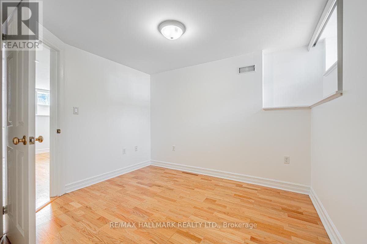 2 - 47 MANCHESTER AVENUE - Photo 17
