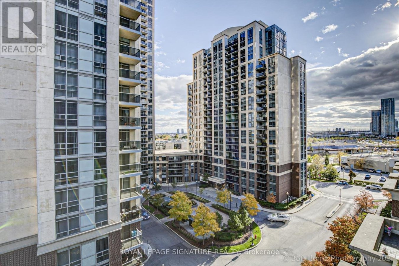 804 - 7 MICHAEL POWER PLACE - Photo 7