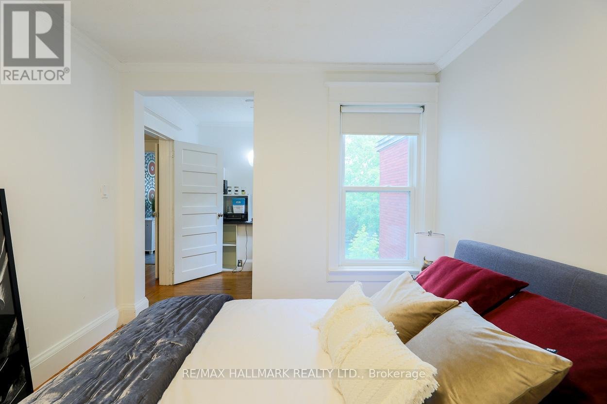 35 DINGWALL AVENUE - Photo 17