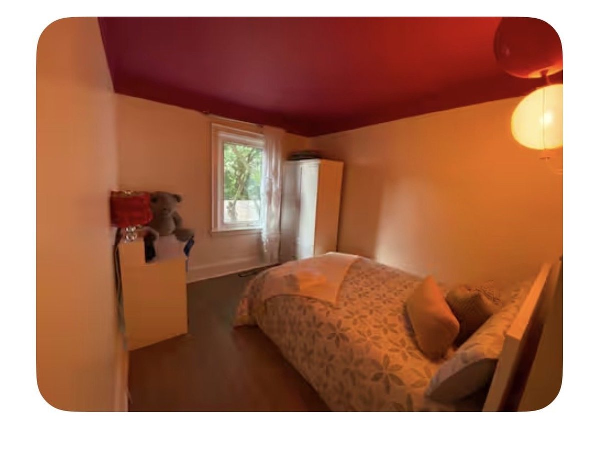 629 Duplex Avenue - Photo 7