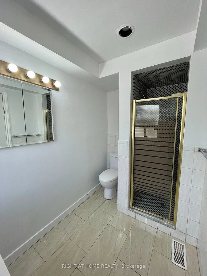 693 Ossington Avenue - Photo 5