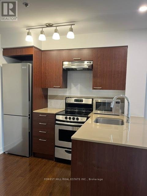 301 - 320 TWEEDSMUIR AVENUE - Photo 8