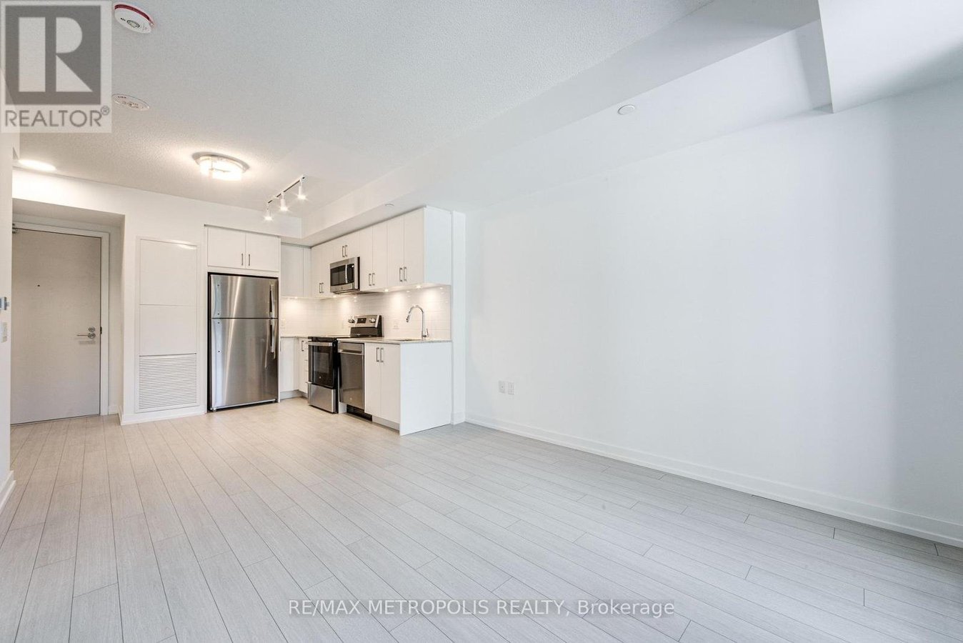 209 - 4010 EGLINTON AVENUE - Photo 14