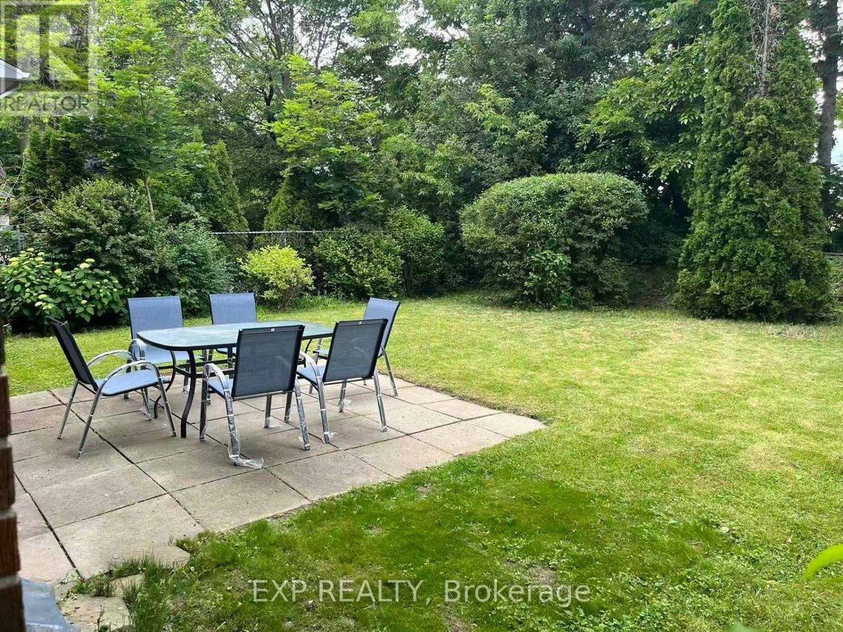 50 MCNICOLL AVENUE - Photo 3