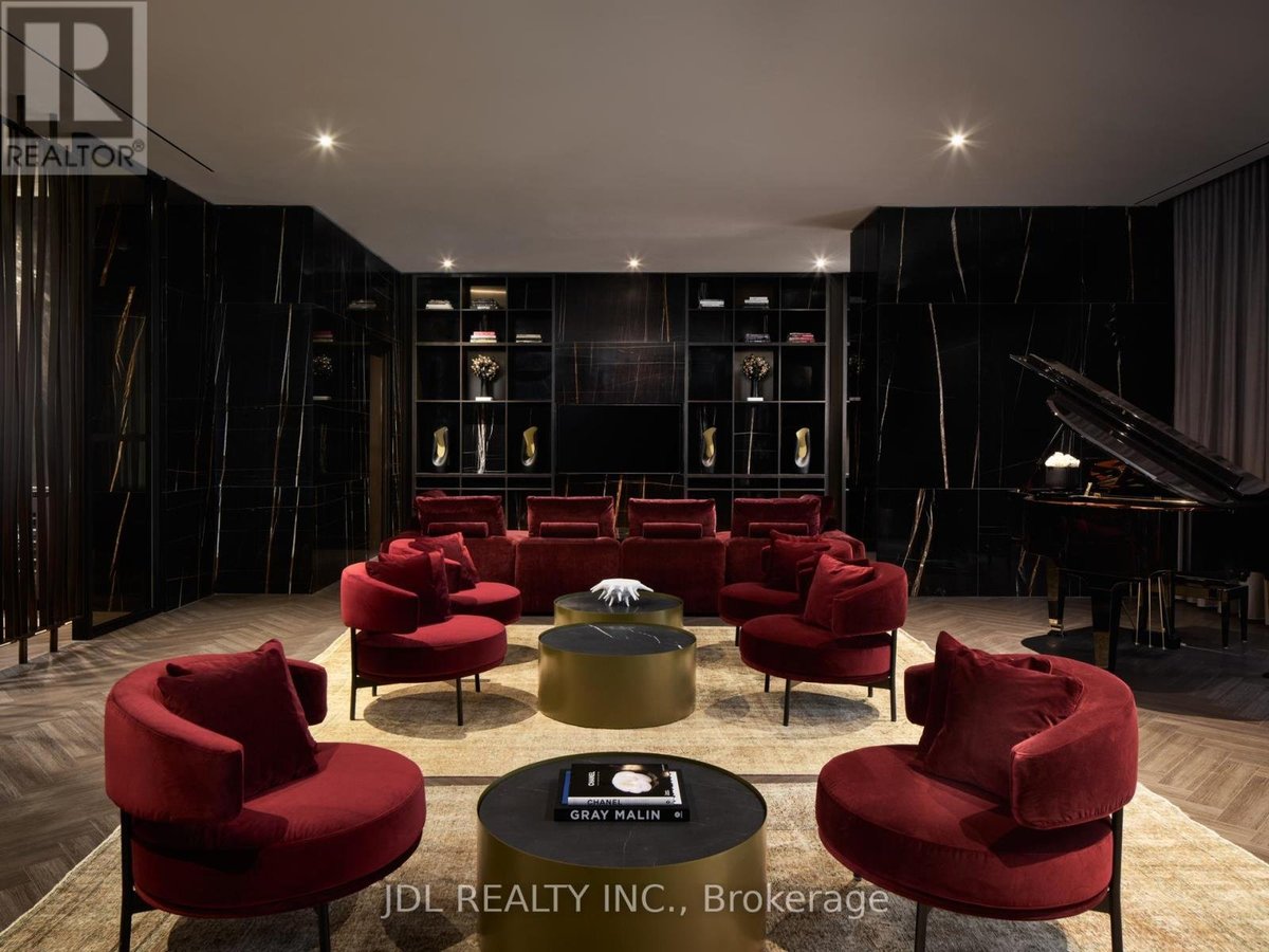 1110 - 11 YORKVILLE AVENUE - Photo 2