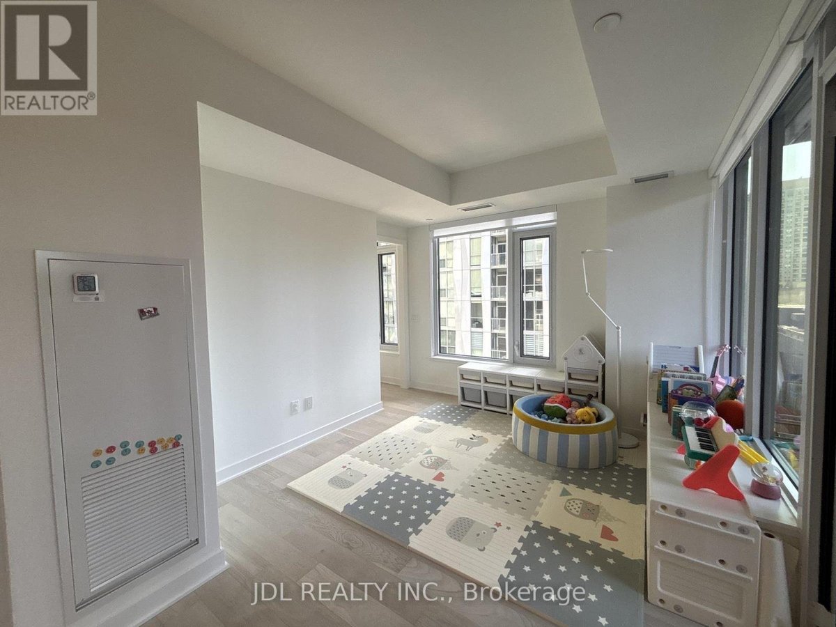 1110 - 11 YORKVILLE AVENUE - Photo 7