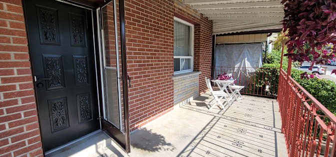 Auburn Avenue - Photo 13