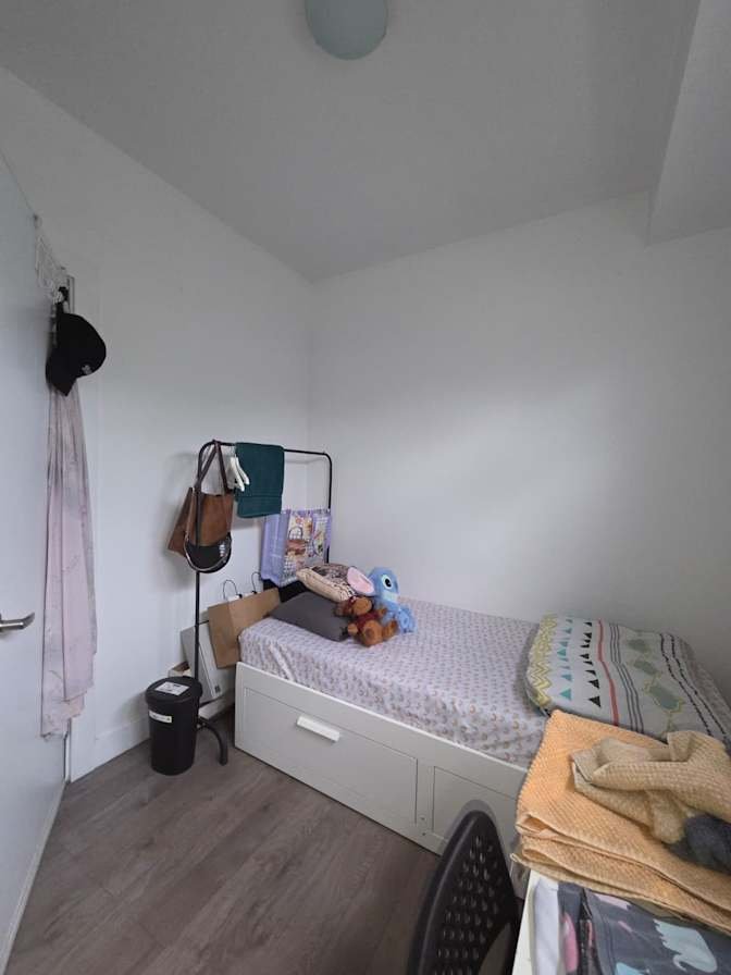 Manning Avenue - Photo 2