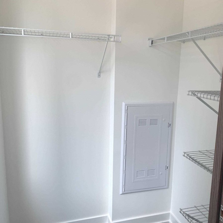 19 Bathurst Street - Photo 5