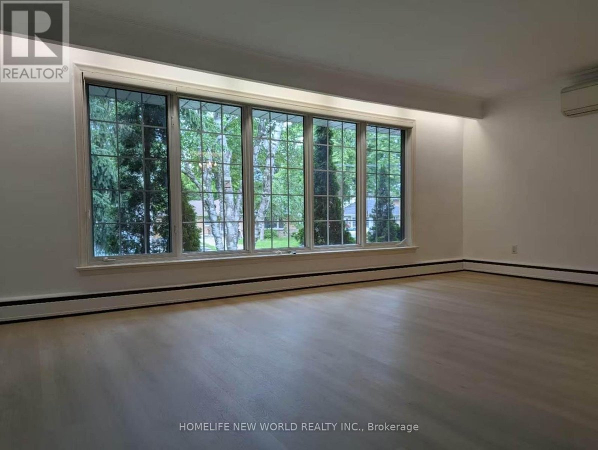 10 MILLGATE CRESCENT - Photo 3