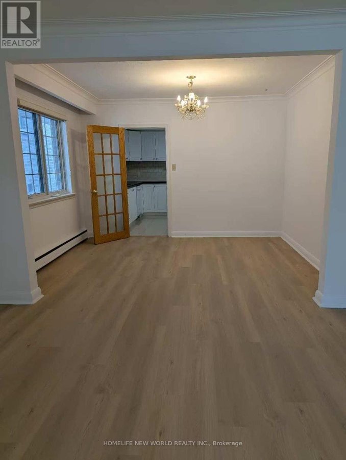 10 MILLGATE CRESCENT - Photo 5