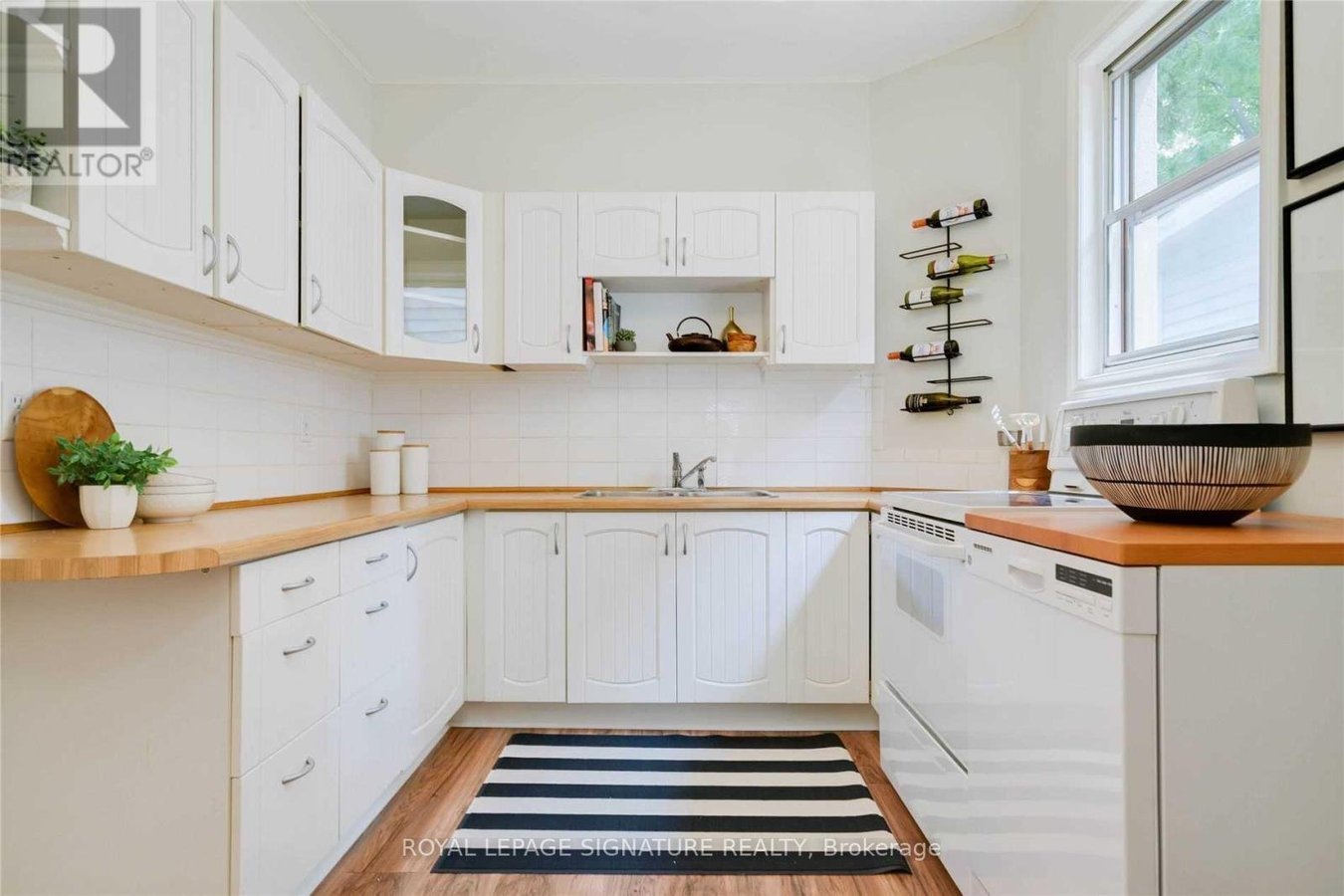 27 COLERIDGE AVENUE - Photo 14