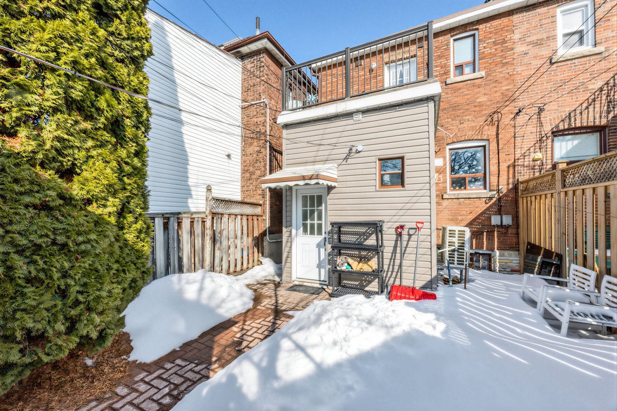 1262 Lansdowne Avenue - Photo 9