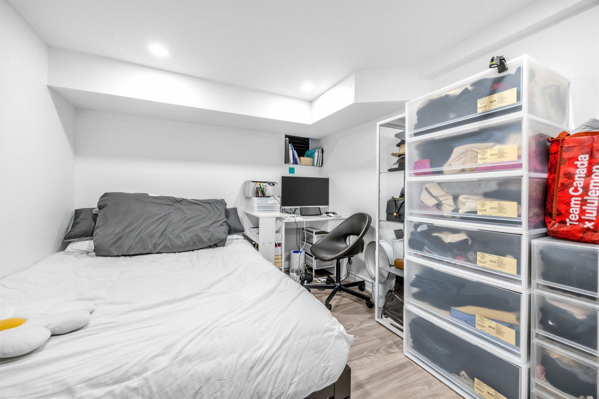 1262 Lansdowne Avenue - Photo 5