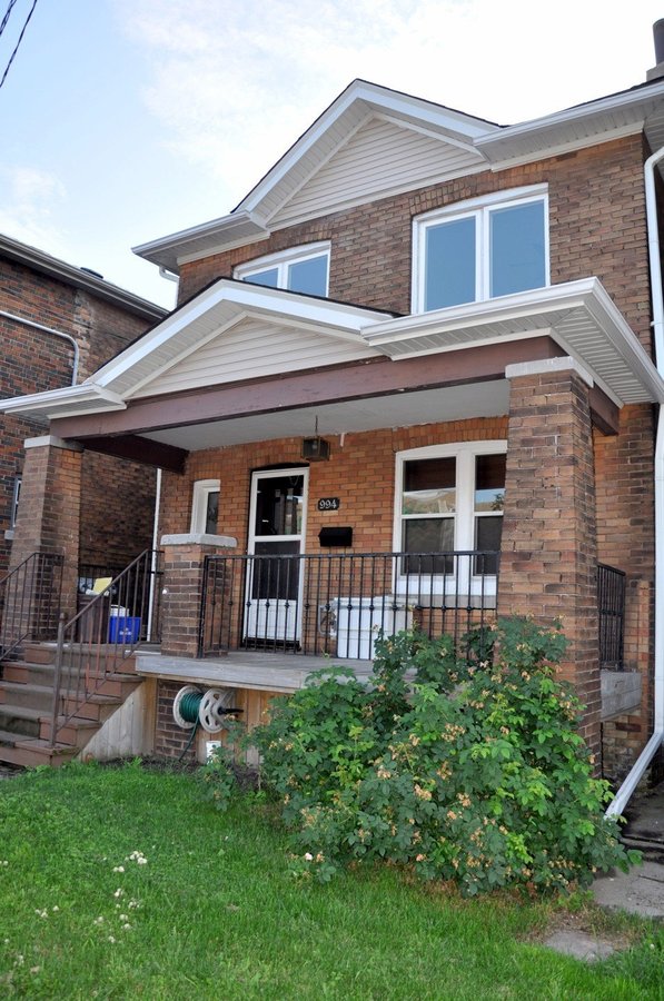 994 Woodbine Avenue - Photo 1