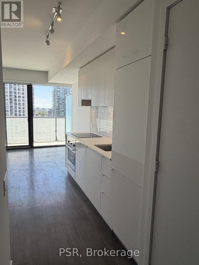 2712 - 161 ROEHAMPTON AVENUE - Photo 3