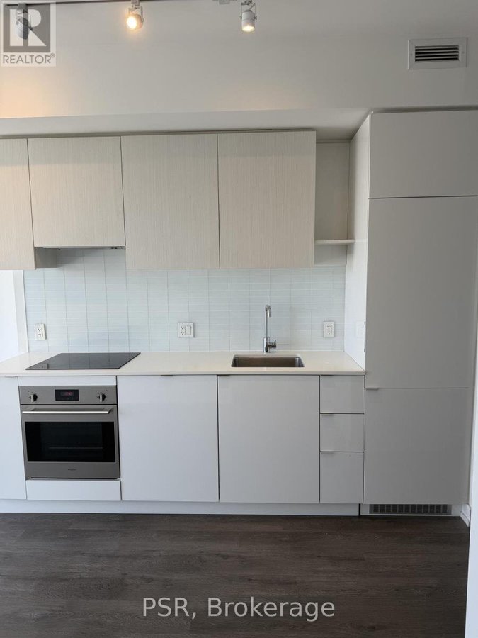 2712 - 161 ROEHAMPTON AVENUE - Photo 4