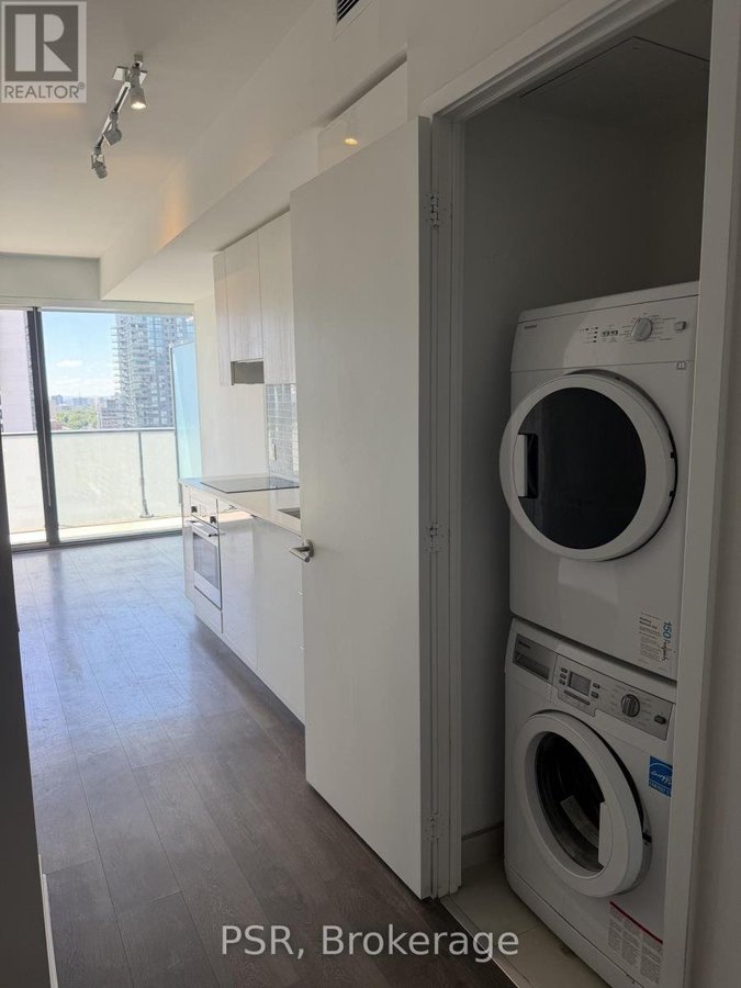 2712 - 161 ROEHAMPTON AVENUE - Photo 5
