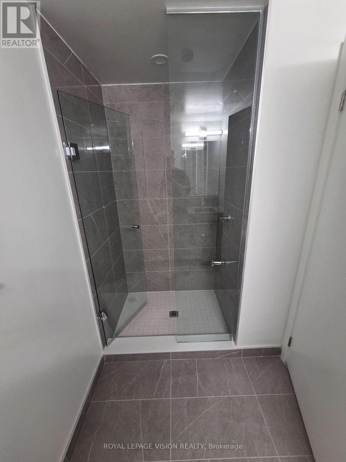 820 - 4010 EGLINTON AVENUE W - Photo 4