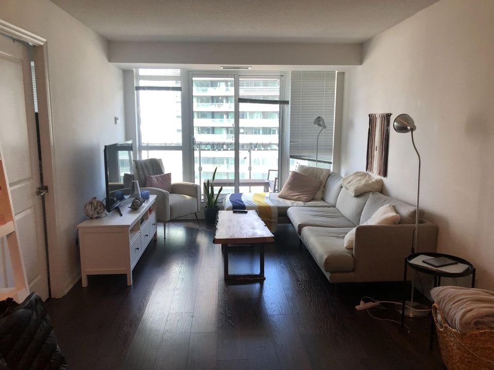 35 Bastion Street - Photo 4
