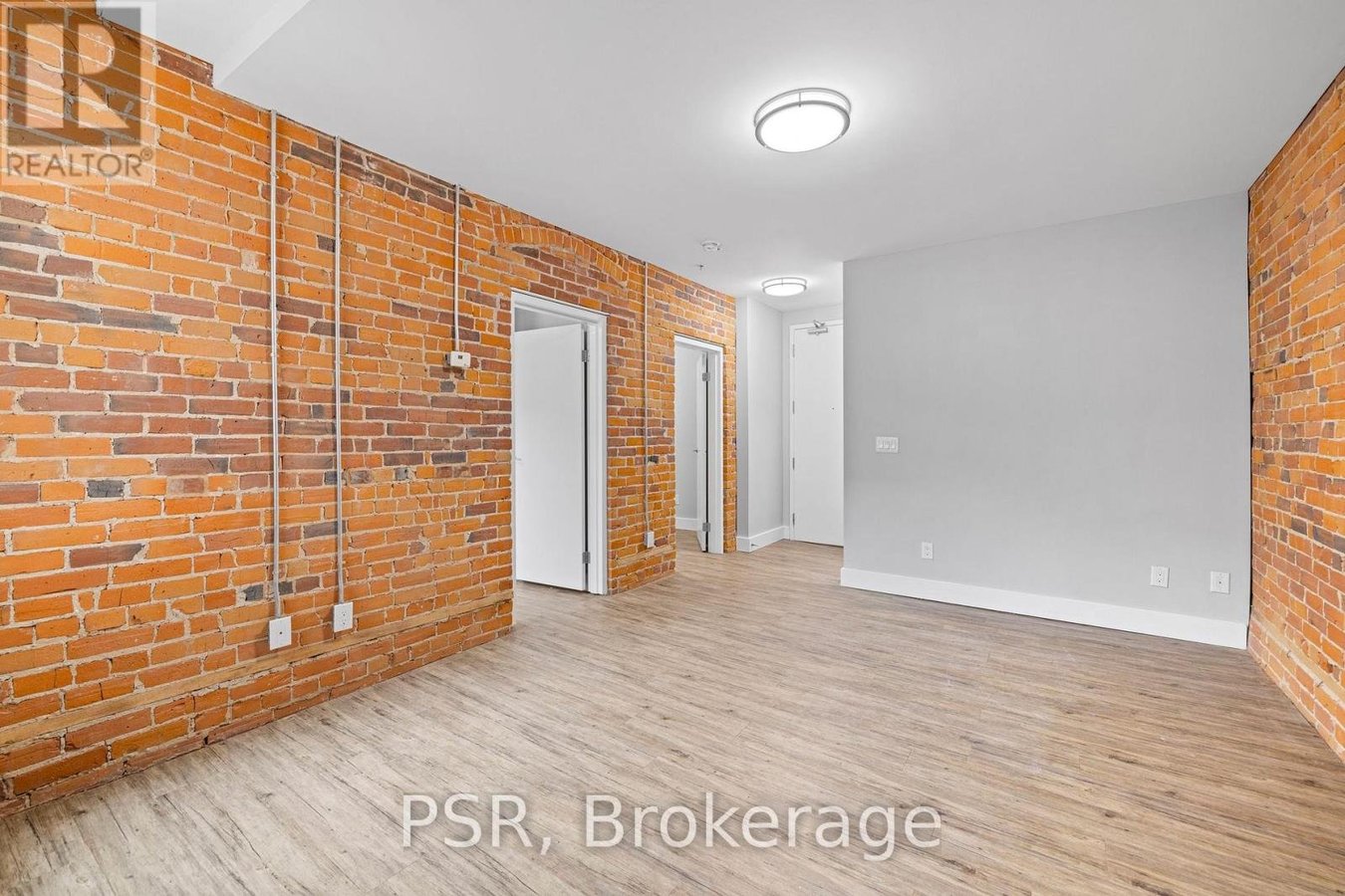212 - 2870 DUNDAS STREET W - Photo 4