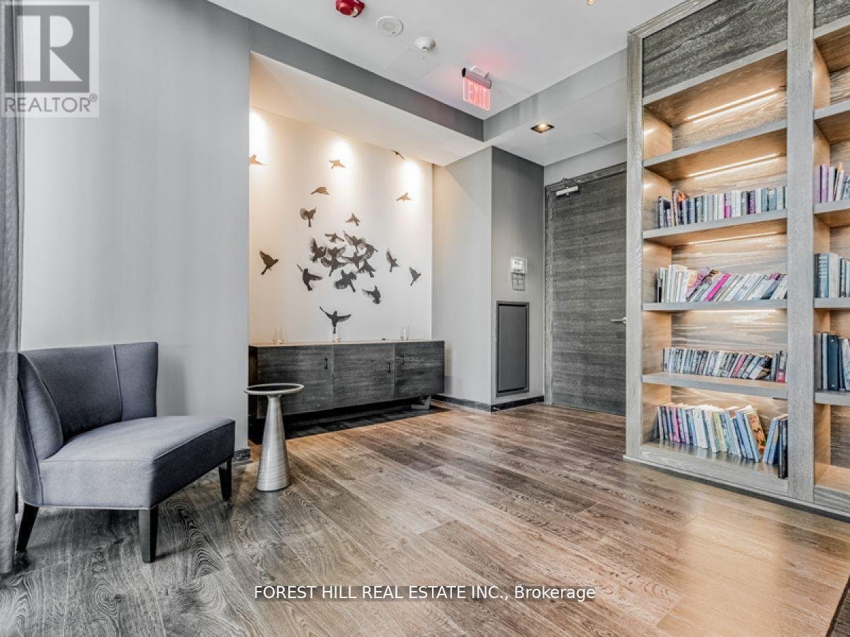 505 - 1080 BAY STREET - Photo 7