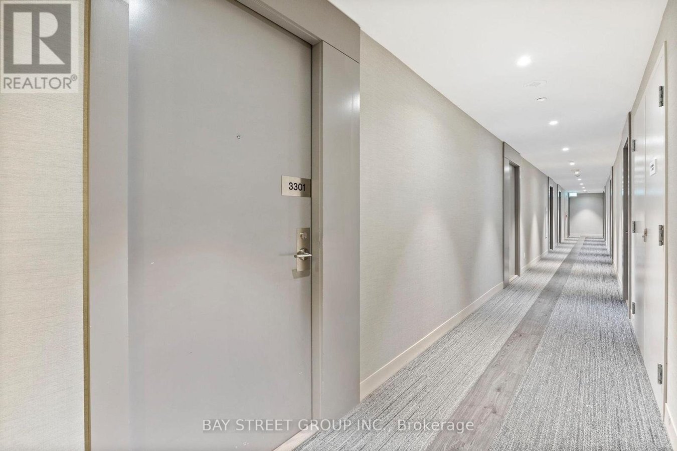3301 - 19 WESTERN BATTERY ROAD - Photo 6