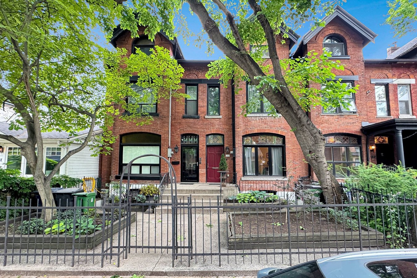 328 Ontario Street - Photo 1