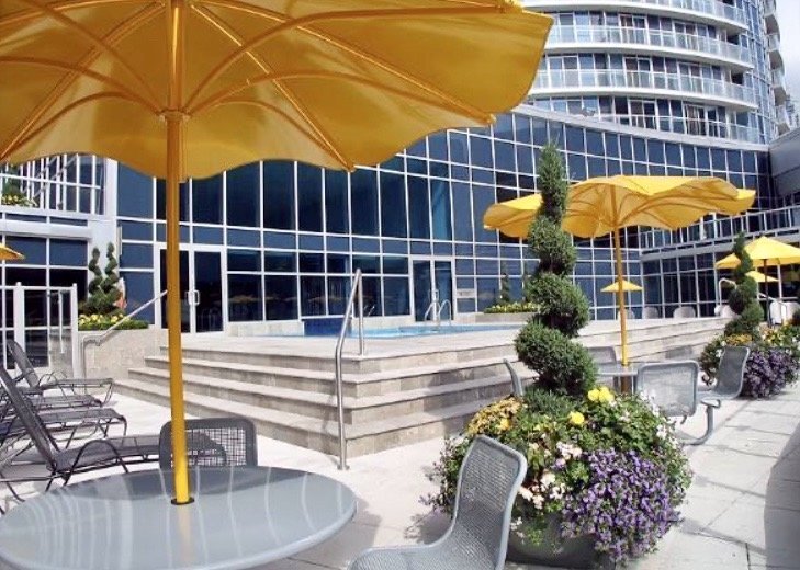 208 Queens Quay West - Photo 2
