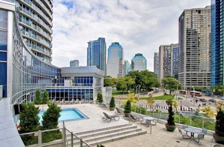 208 Queens Quay West - Photo 3