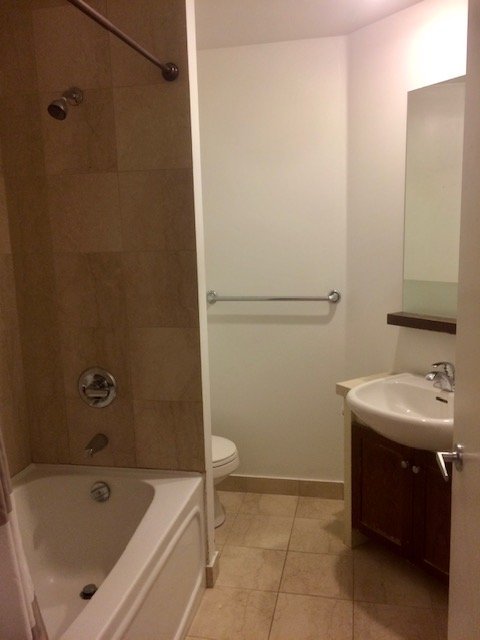 208 Queens Quay West - Photo 10