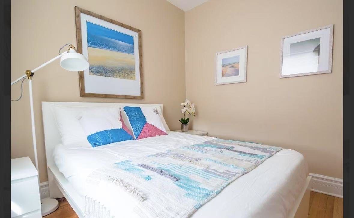 694 Bathurst Street - Photo 3