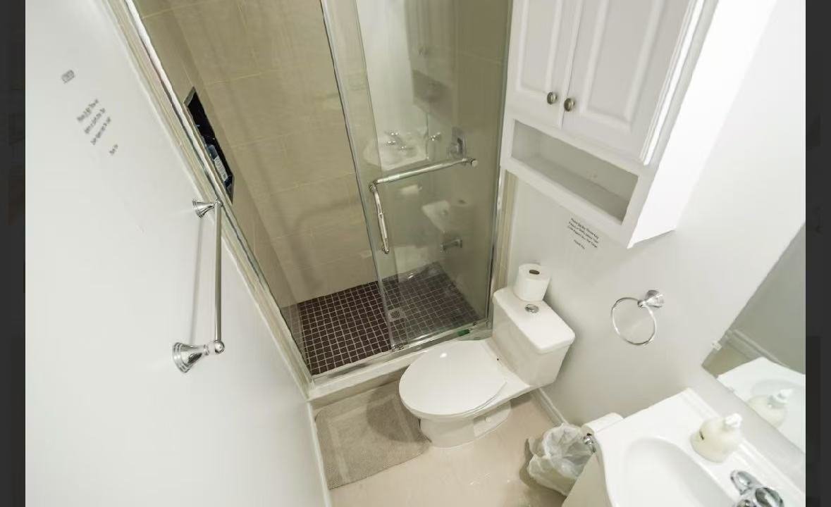 694 Bathurst Street - Photo 7