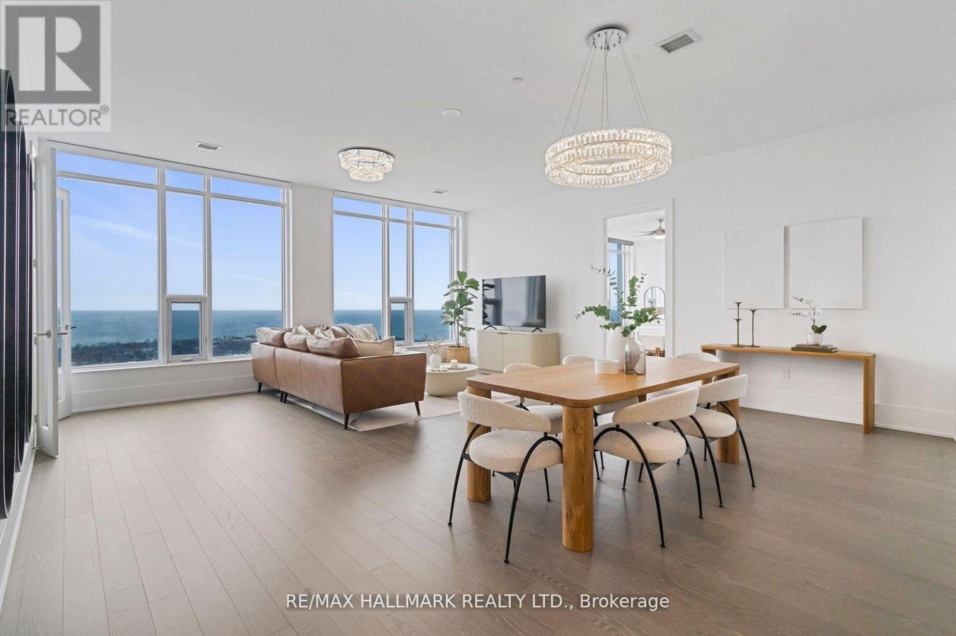 6805 - 10 YORK STREET - Photo 6