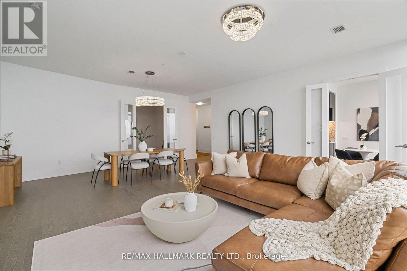 6805 - 10 YORK STREET - Photo 9