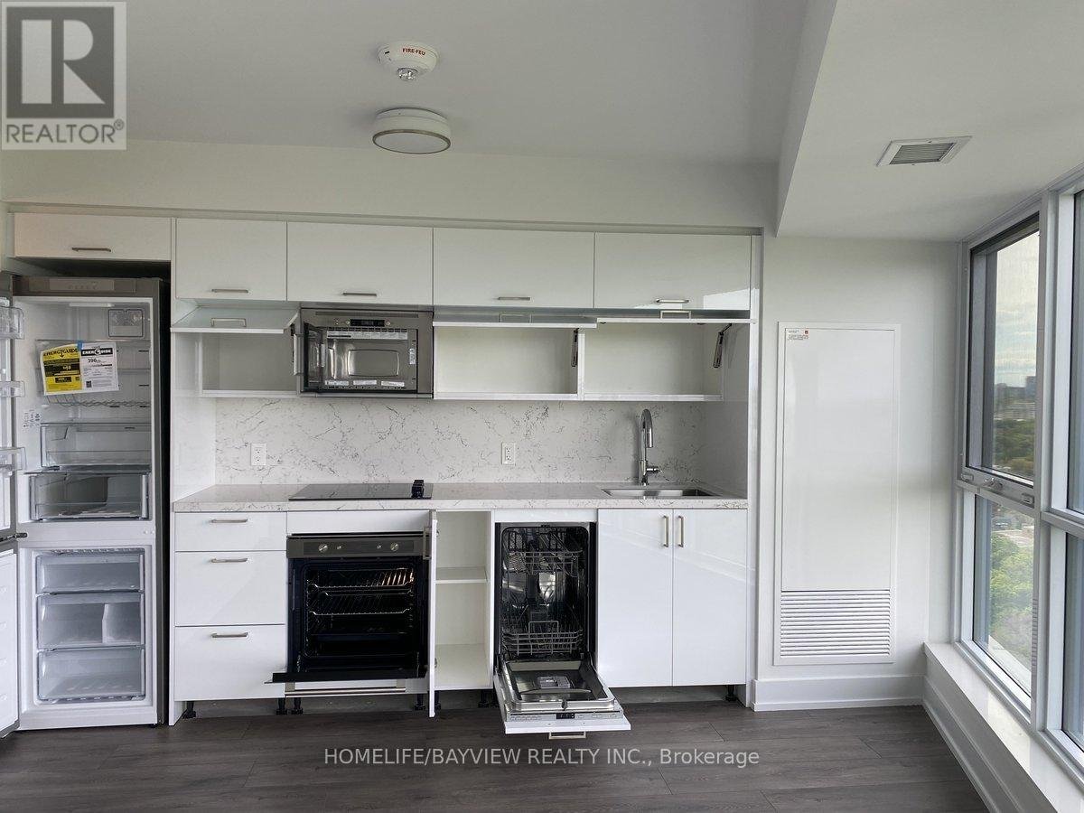 2316 - 585 BLOOR STREET E - Photo 2