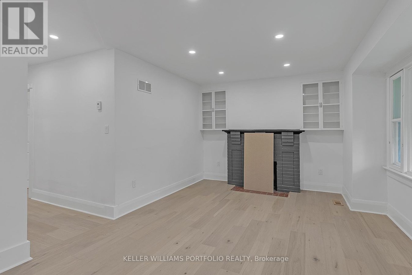 97 HARDING BOULEVARD - Photo 4
