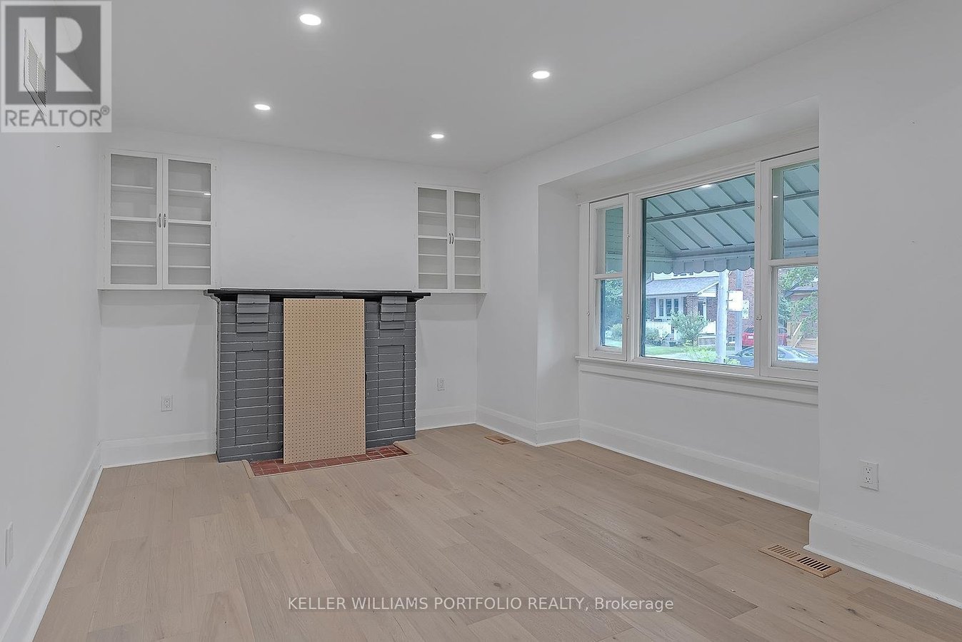 97 HARDING BOULEVARD - Photo 5