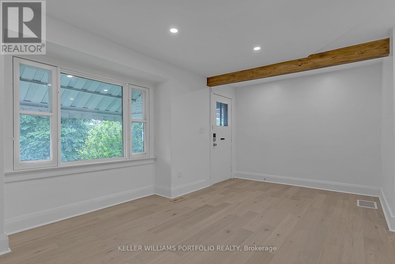 97 HARDING BOULEVARD - Photo 7
