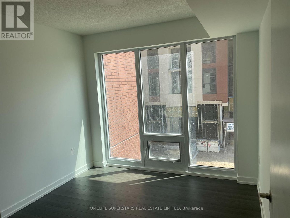 220 - 4010 EGLINTON AVENUE W - Photo 5
